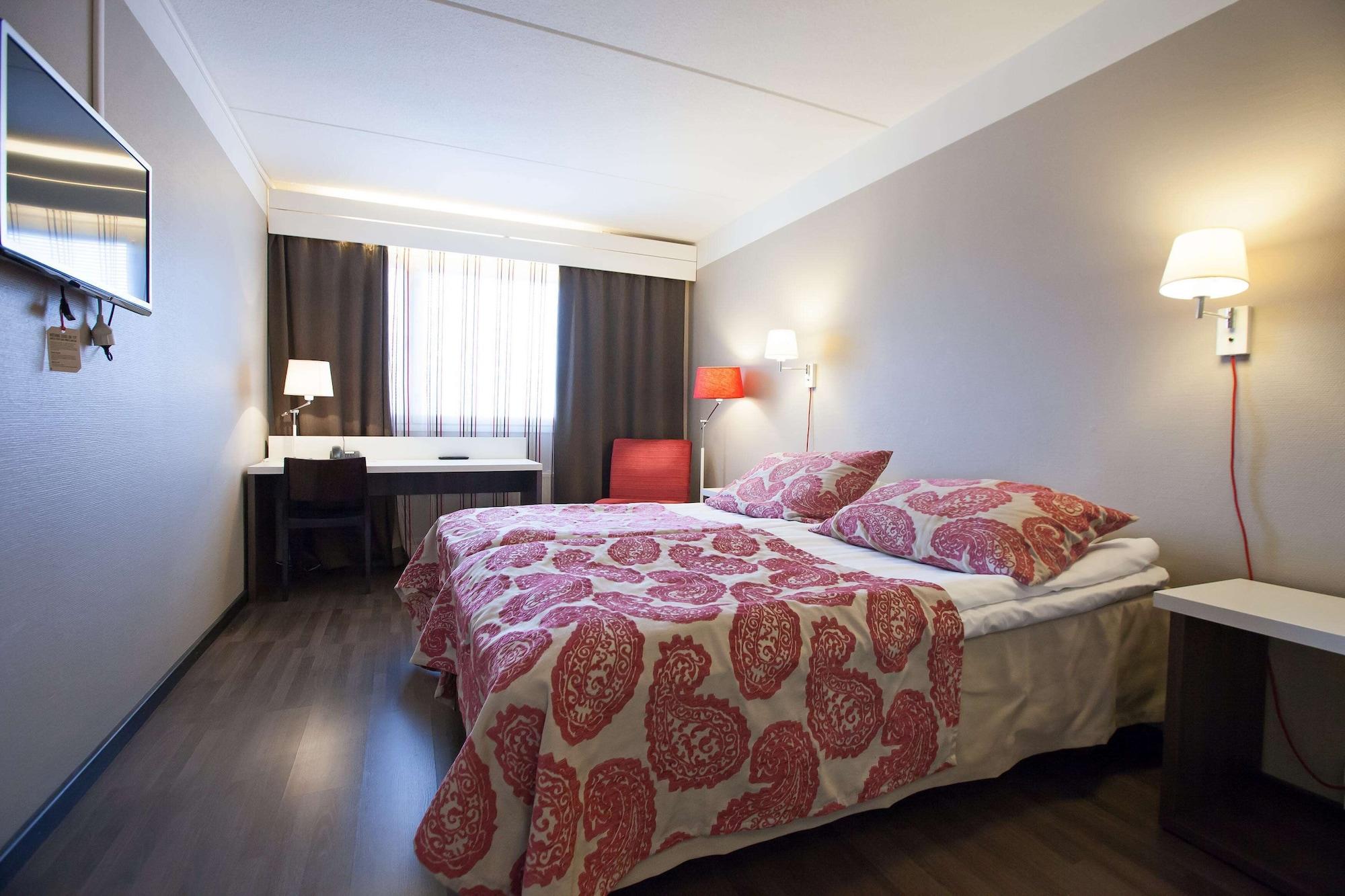 Hotel Kajanus คายานี ภายนอก รูปภาพ