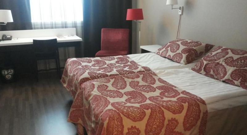 Hotel Kajanus คายานี ภายนอก รูปภาพ